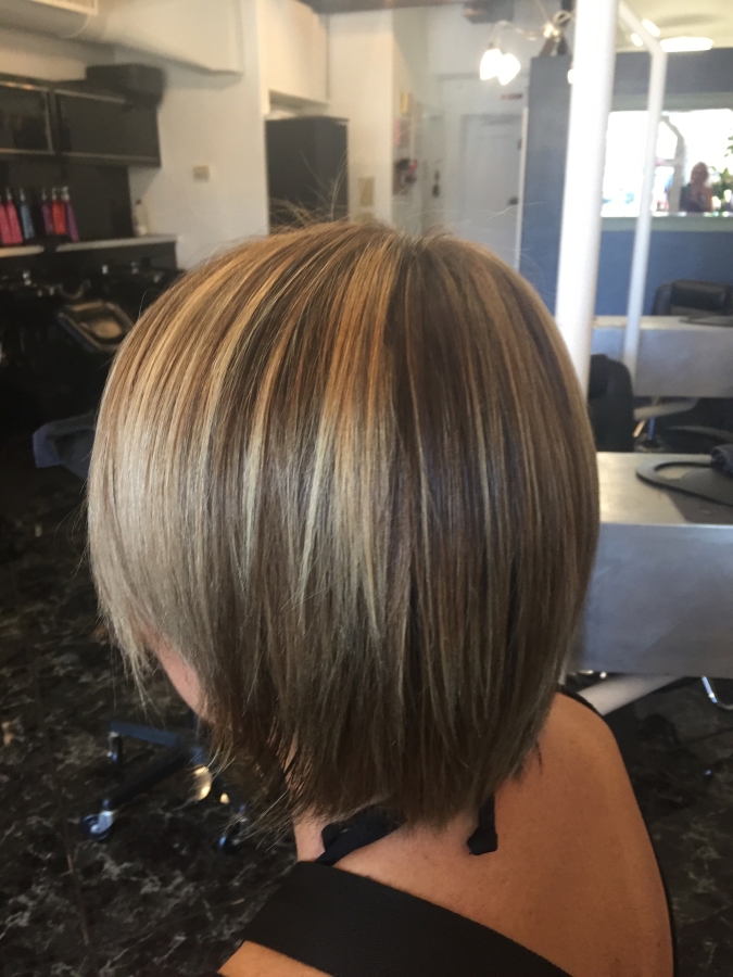 maui hair color, maui balayage, this woman came in with pool chlorine green stained hair, but after neutralizing the green with low and hi lites, she came out with a soft cool brown base and bright balanced hi lites